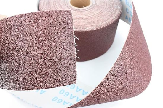 3 అంగుళాల శాండ్‌పేపర్ రోల్ 60 గ్రిట్, రెడీ-టు-రాప్ రెడీ-టు-కట్ 3" వెడల్పు 49 అడుగుల పొడవు డ్రమ్ సాండర్ కోసం అల్యూమినియం ఆక్సైడ్ అబ్రాసివ్ శాండ్‌పేపర్ కంటిన్యూయస్ రోల్ (గ్రిట్:60) యొక్క చిత్రం