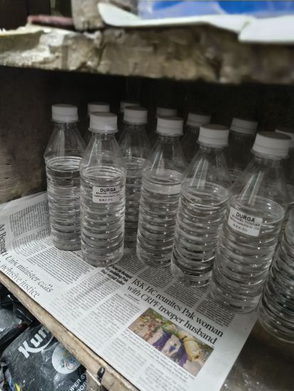 దుర్గా ఎనామెల్ థిన్నర్ యొక్క చిత్రం