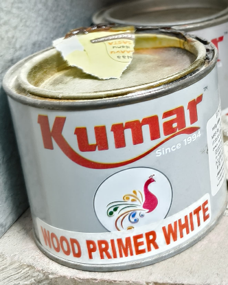 కుమార్ వుడ్ ప్రైమర్ వైట్ యొక్క చిత్రం