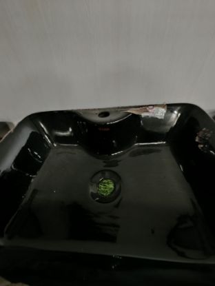 సిరామిక్ వాటెరో నియో 001 టేబుల్ టాప్ వాష్ బేసిన్ యొక్క చిత్రం