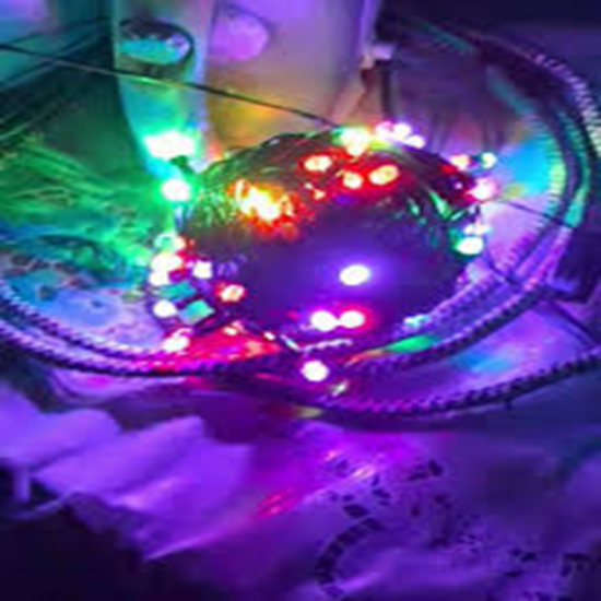 24 ఎనర్జీ మల్టీ-కలర్ ఫెస్టివల్ LED స్ట్రింగ్ లైట్లు – ఇల్లు, ఆఫీసు, దీపావళి, క్రిస్మస్, వివాహం మరియు అవుట్‌డోర్ పార్టీ అలంకరణ కోసం ఎరుపు, ఆకుపచ్చ, నీలం, పసుపు రంగులతో కూడిన అల్ట్రా బ్రైట్ డెకరేటివ్ లైట్లు – మన్నికైన రాగి తీగ డిజైన్ యొక్క చిత్రం